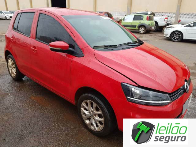 LOTE 034 VOLKSWAGEN/FOX TRENDLINE 1.0 12V MPI 2017