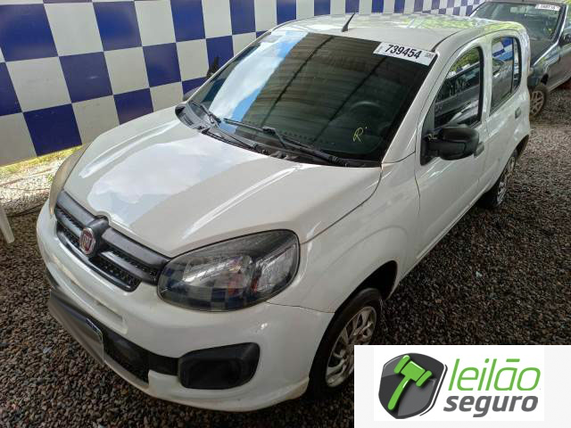 LOTE 009 - FIAT UNO ATTRACTIVE 1.0 EVO