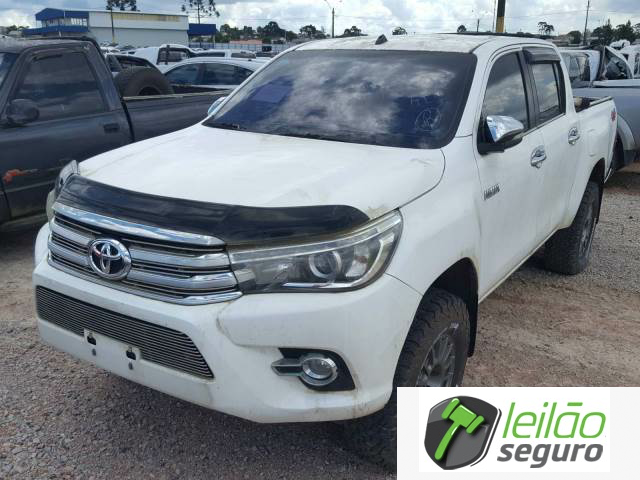 LOTE 028 - TOYOTA HILUX CD SRX 2.8 D-4D TURBO